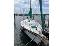 Caliber Yachts Caliber 33 Click to launch Larger Image