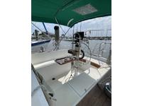 Caliber Yachts Caliber 33 Click to launch Larger Image