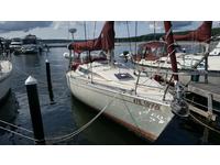 Beneteau 32.5 First Click to launch Larger Image