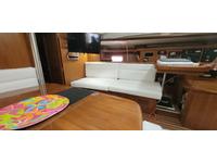 Hunter 44ds Click to launch Larger Image