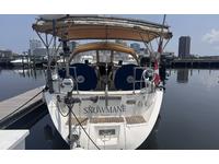 Beneteau Oceanis 500 Click to launch Larger Image