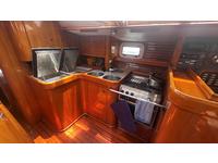 Beneteau Oceanis 500 Click to launch Larger Image