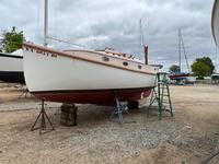 1999 23' MENGER CATBOAT  Click to launch Larger Image