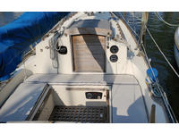 Heritage Marine Nor'Sea 27 Click to launch Larger Image