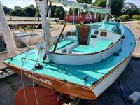  1970's 25' Charles Wittholz Design Catboat Click to launch Larger Image