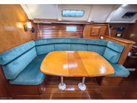 Beneteau Oceanis 381 Click to launch Larger Image