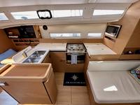 Jeanneau Sun Odyssey 410 Click to launch Larger Image