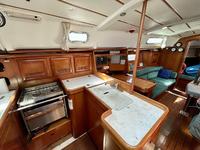 Beneteau Oceanis 361 Click to launch Larger Image