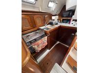 Beneteau Oceanis 381 Click to launch Larger Image