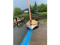 Menger Catboat Click to launch Larger Image
