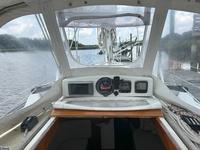Islander 36' Sloop Click to launch Larger Image
