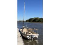 Com-Pac Yachts Picnic Cat Click to launch Larger Image