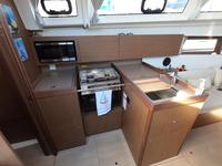 Beneteau 38.1 Oceanis Click to launch Larger Image
