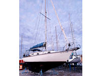 Cape Dory 28 Click to launch Larger Image