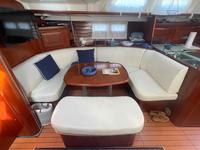 Beneteau Oceanis 473 Click to launch Larger Image