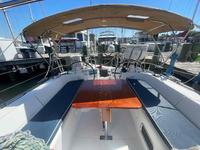 Beneteau Oceanis 473 Click to launch Larger Image