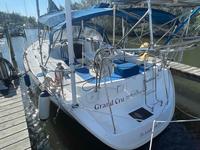 Beneteau 393 Click to launch Larger Image