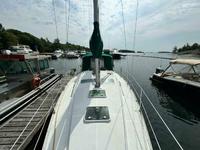 Beneteau 323 Click to launch Larger Image