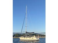 Hunter Legend 35.5 Click to launch Larger Image