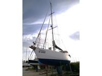 GRP Marine Moulding LTD Bruce Roberts 42 ft Click to launch Larger Image