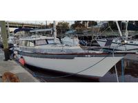Pearson 365 Pilothouse Click to launch Larger Image