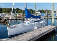 1989 Groton Connecticut 23.33 Beneteau First 235