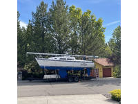 Catalina 270 LE Click to launch Larger Image