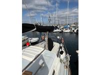 1979 Hunter  Click to launch Larger Image