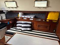 1979 Hunter  Click to launch Larger Image