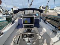 Catalina 350 Click to launch Larger Image