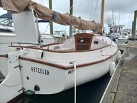 1996 Menger 19'  Catboat 