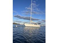 1998 Newport Rhode Island 35 Freedom 35