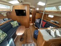 Catalina 350 Click to launch Larger Image