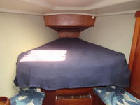 Hunter Passage 42 Click to launch Larger Image