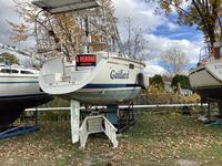 Hunter 30T Click to launch Larger Image