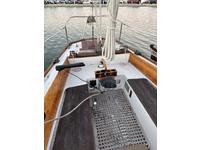 Hinckley Pilot 35 Click to launch Larger Image