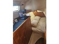 Hunter 33-2 Click to launch Larger Image