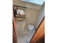 Hunter 33-2 Click to launch Larger Image