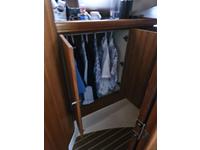 Hunter 33-2 Click to launch Larger Image