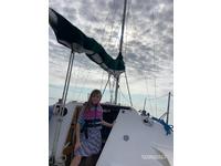 Hunter 260 Click to launch Larger Image