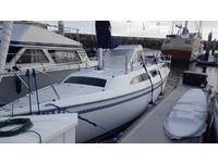 Catalina 250 Click to launch Larger Image