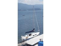 Catalina 250 Click to launch Larger Image