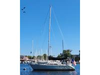 C&C 34R Click to launch Larger Image