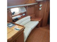 jeanneau 49DS Click to launch Larger Image