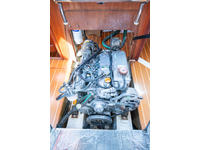 Hunter 410 Click to launch Larger Image