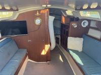 Catalina 30 sloop Click to launch Larger Image