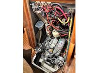 Jeanneau 43DS Click to launch Larger Image