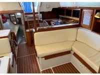 Catalina Sloop Click to launch Larger Image