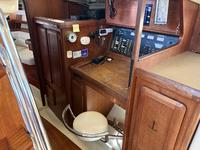 Hunter Passage 42 Click to launch Larger Image