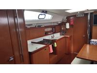 Beneteau Oceanis 43 Click to launch Larger Image